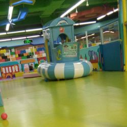 -欢乐陶陶儿童主题乐园(龙岗店)