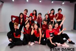 -STAR舞蹈工作室