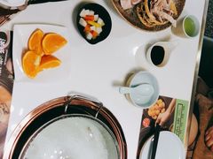 -洪氏嗨捞·猪肚鸡火锅(阳光天地店)