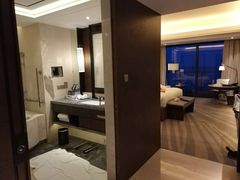 -舟山希尔顿酒店