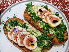 无花果手撕鸡肉tapas-Toris(LuOne凯德晶萃广场店)