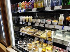 面包甜点陈列柜-巴黎贝甜(武夷花园店)