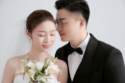 -Mu慕婚纱摄影·超级工作室