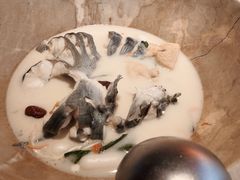 -滇小鱼·云南野生菌火锅(上杭路店)
