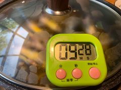 -小小河边鱼(天润城店)