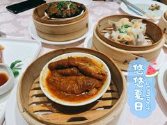 -清真·小梅鸽香港餐厅·小鼎玖煲(立丰城店)