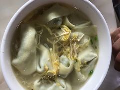 -绿杨馄饨临顿路店
