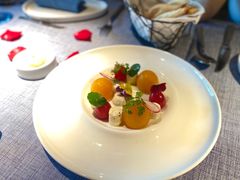 -弦月窗LUNETTE BY AMANDA(复兴路店)