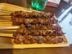 -东口码头·烧鸽子·鱼头泡饼·地方菜(金鹰悦城店)