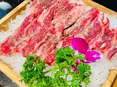 -韩烧牛中牛·甄选黑牛烤肉(黑金店)
