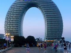 -湖州太湖旅游度假区-月亮广场