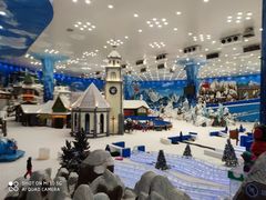 -长沙湘江冰雪世界