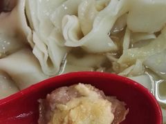 咸蛋黄馄饨-食惠里小笼包面馆(越秀店)