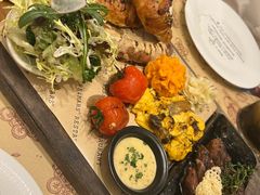 -Mark&Mars Restaurant