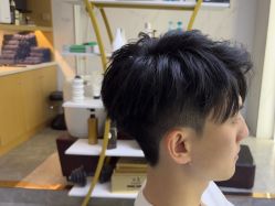 -Echo·回声专注男士发型设计