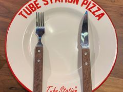 -Tubestation站点比萨(新世界大望路店)