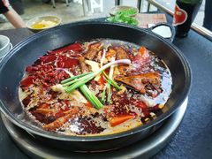 -四小区火锅·巷子里的重庆火锅(花照壁店)