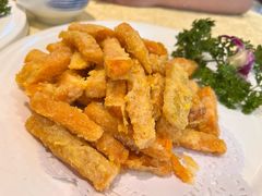 咸蛋黄焗南瓜-新侨小馆(东直门北小街店)