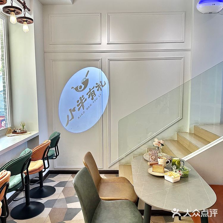 不在韩国！在广州！ins风蛋糕店能呆一天！