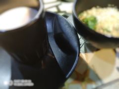 -椒点传统串串香