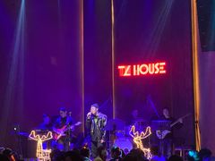 -TZ House音乐现场(来福士中心店)