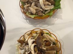 -菌海森林·非遗野生菌火锅(西山区滇池路摩根道店)