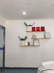 -蕾特恩专业祛痘•皮肤管理
