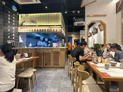 -馋三尺蟹粉小笼(人民广场店)