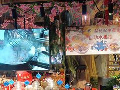 -头上红煨盐鸡·非遗院子餐厅
