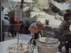 -Manner Coffee(万象食家店)