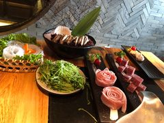 -湊湊火锅·茶憩(打浦桥日月光店)