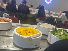 -龍歌自助小火锅(芝罘万达店)