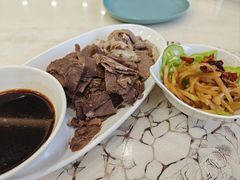 -高玛纳驴肉火烧(一世界店)