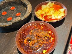 -张翻越·川渝冒菜·武汉黑鸭煲(城北万象城店)