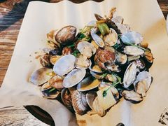 三国辣蛤蜊-水煮三国·川鲁江湖菜(香山店)