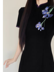 -禾米旗袍妈妈装礼服定制(嘉业国贸店)