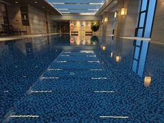 -盛捷游泳·潜水·高尔夫培训(凯德广场店)