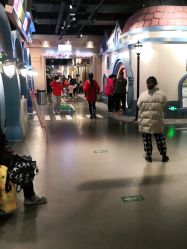 -点点梦想城(鑫苑都汇店)