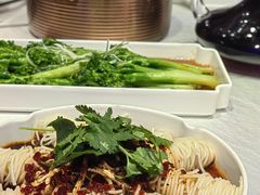 -巴特餐饮6加1音乐餐吧·新疆菜