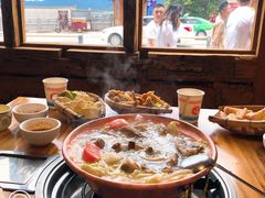 -阿婆情腊排骨火锅(金虹路店)