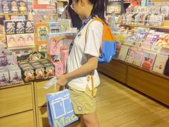 -凤凰汇购物中心