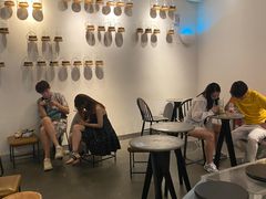 大堂-喜茶(上海打浦桥日月光gelato lab+店)