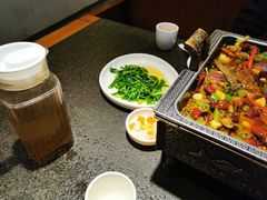 -万重锦·人文川菜馆(骡马市店)