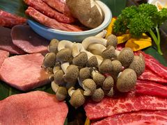 家族拼盘-炼火烤肉店