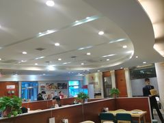 大堂-小六汤包砂煲菜(文景路店)