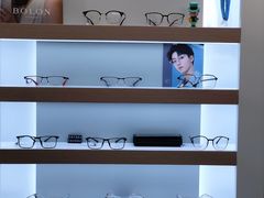 -无界眼镜MaxLess(南翔印象城店)