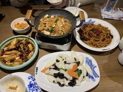 -小菜园新徽菜(芜湖奥特莱斯店)