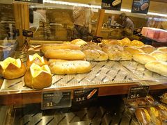 -小飞象面包公社(珠江路金鹰店)