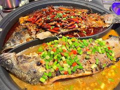 -令狐冲·炭烤活鱼(宝龙店)