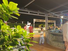 -渔家火锅·海鲜自助餐·演艺(亚龙湾天域酒店)